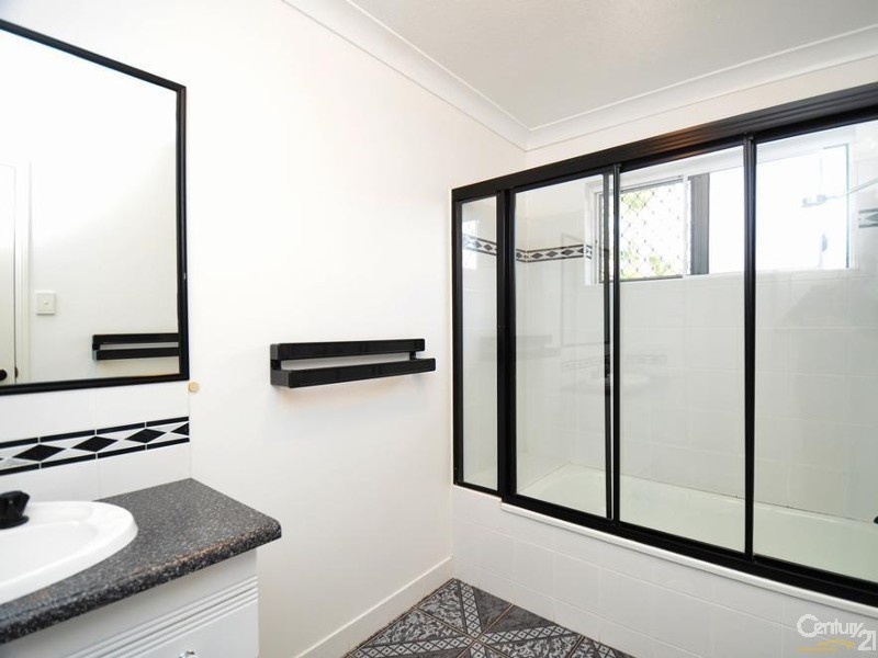 18 WEDDEL DRIVE, Annandale QLD 4814