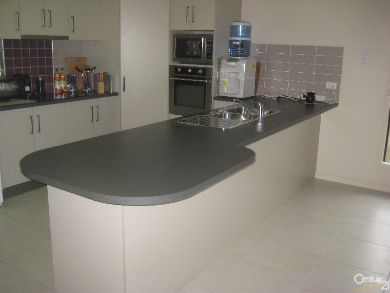 Mount Louisa QLD 4814