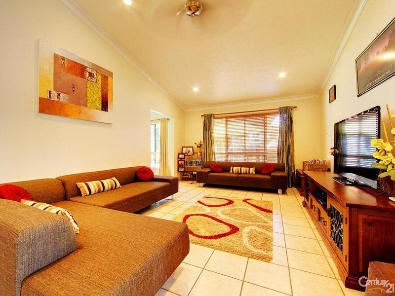 37 OVERTON CIRCUIT, Kirwan QLD 4817