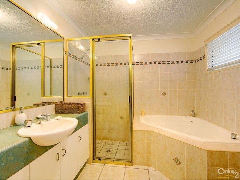 37 OVERTON CIRCUIT, Kirwan QLD 4817