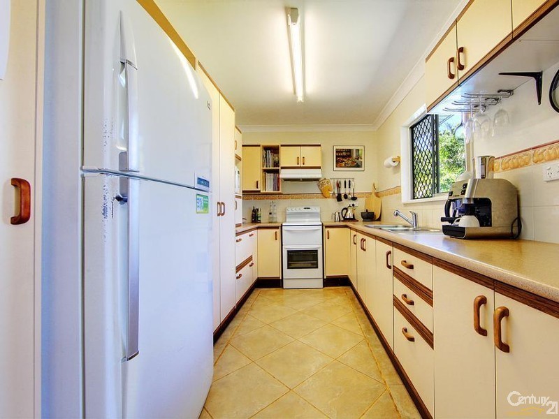 338 CHARLES STREET, Kirwan QLD 4817