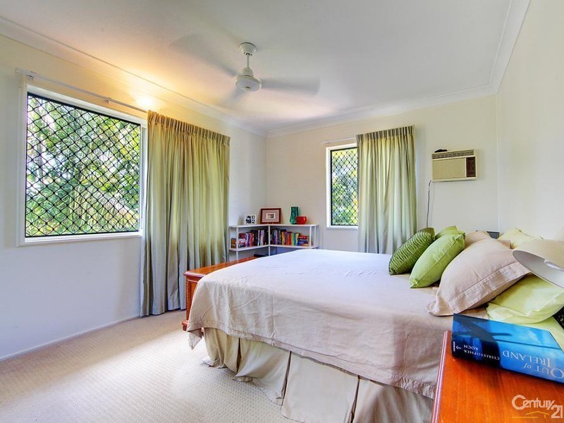 338 CHARLES STREET, Kirwan QLD 4817