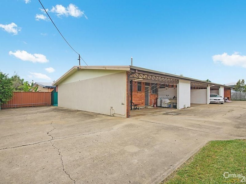 83 QUEENS ROAD, Hermit Park QLD 4812