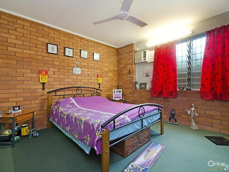 83 QUEENS ROAD, Hermit Park QLD 4812