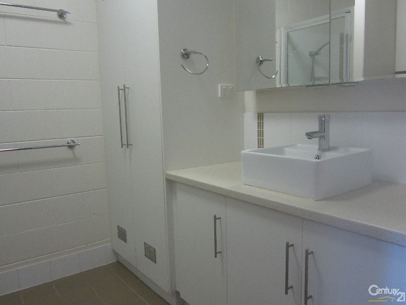 Belgian Gardens QLD 4810