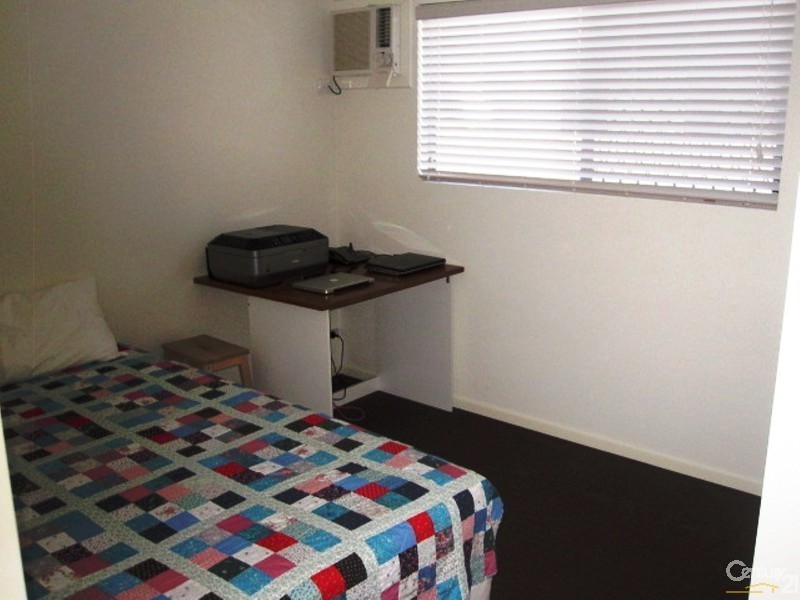 6 APPLE GUM AVENUE, Mount Low QLD 4818