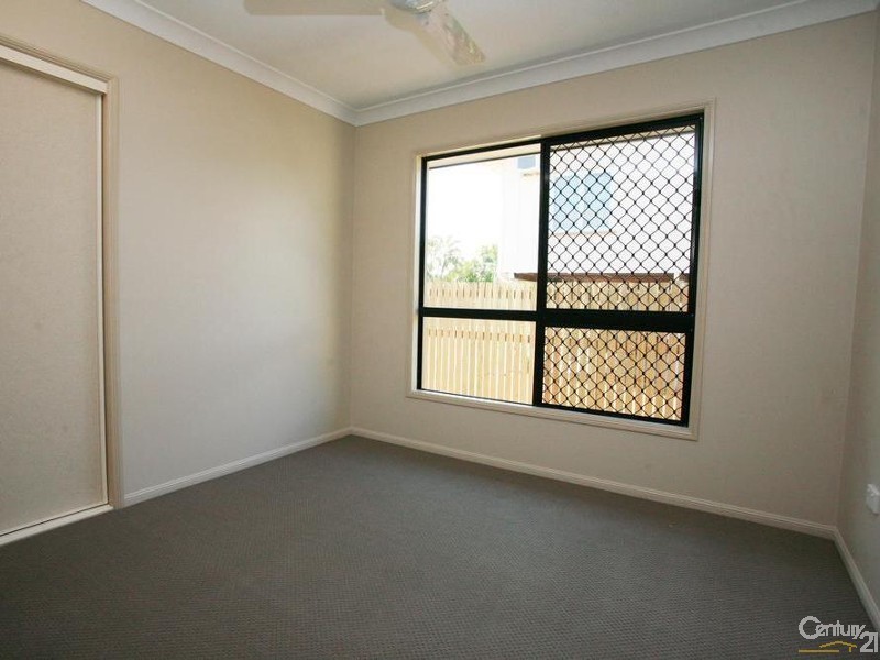 8 ABBOTT STREET, Oonoonba QLD 4811