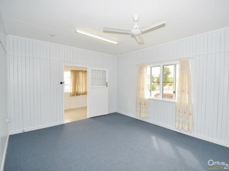 20 CAVENDISH STREET, Pimlico QLD 4812