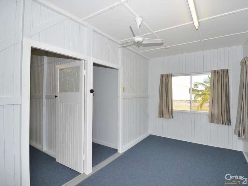 20 CAVENDISH STREET, Pimlico QLD 4812