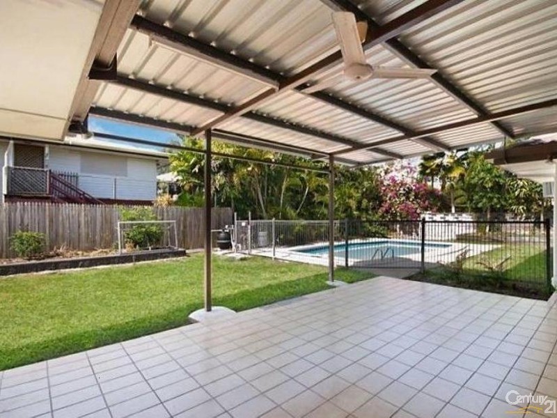 64 WACKETT STREET, Pallarenda QLD 4810