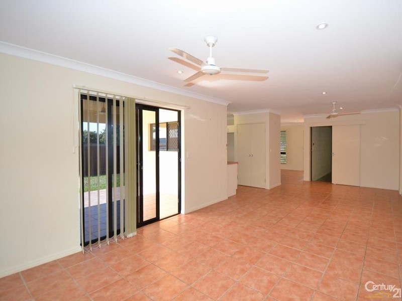 5 BEL AIR AVENUE, Kirwan QLD 4817