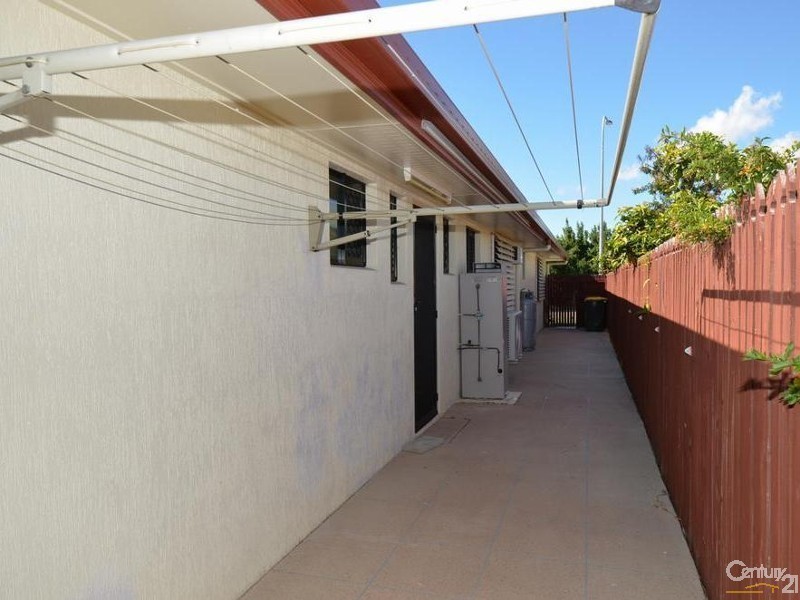 5 BEL AIR AVENUE, Kirwan QLD 4817