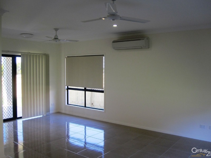 53 MARYLAND DRIVE, Deeragun QLD 4818