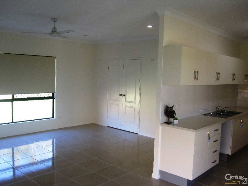 53 MARYLAND DRIVE, Deeragun QLD 4818