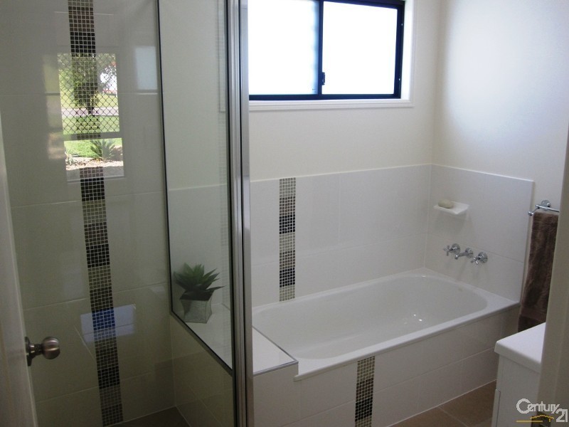 53 MARYLAND DRIVE, Deeragun QLD 4818