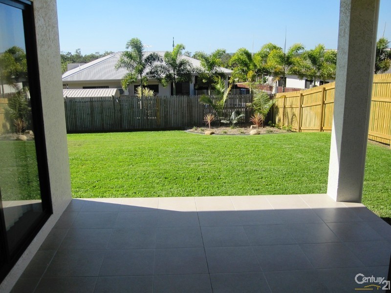 53 MARYLAND DRIVE, Deeragun QLD 4818