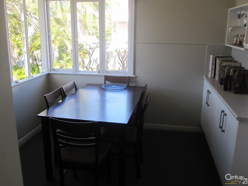 55 LOWTH STREET, Rosslea QLD 4812