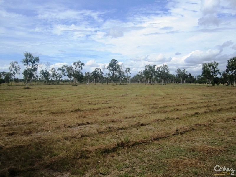 211 PURONO PARKWAY, Yabulu QLD 4818