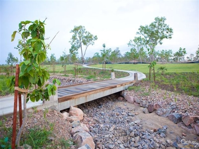 41 SANCTUM BOULEVARDE, Mount Low QLD 4818