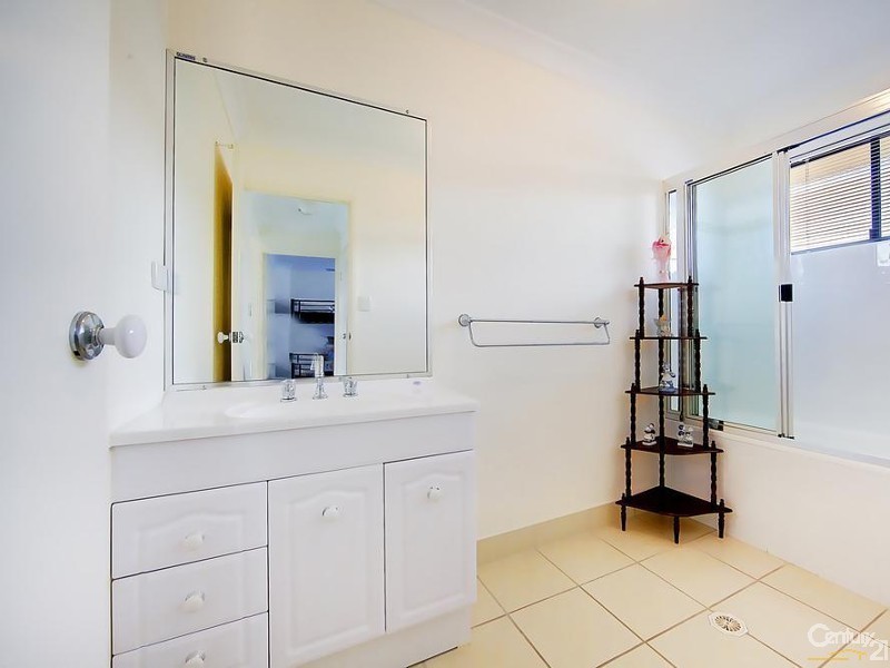 30 BRIDGEWATER DR, Condon QLD 4815