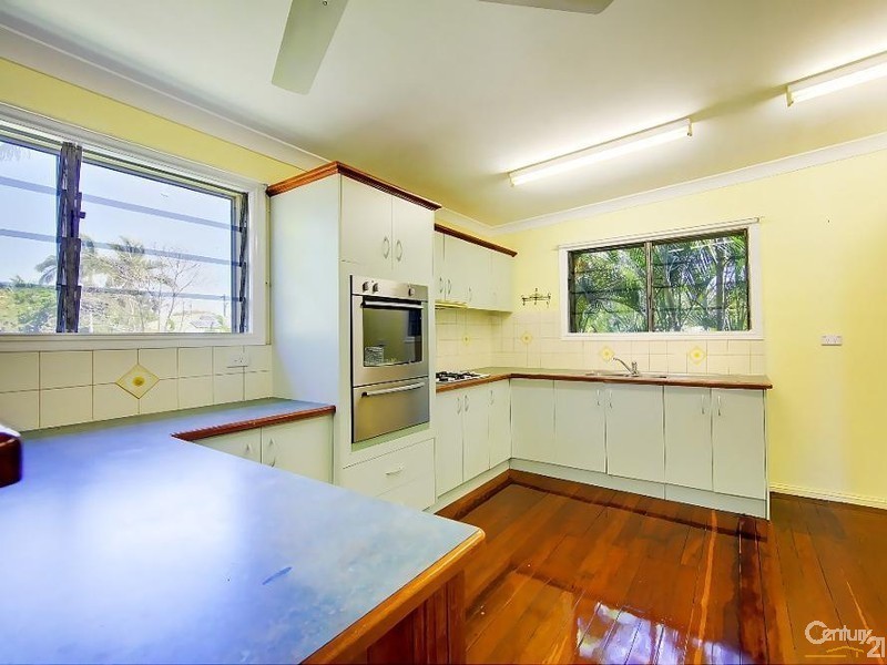 Railway Estate QLD 4810