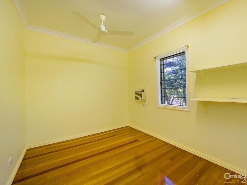 Railway Estate QLD 4810