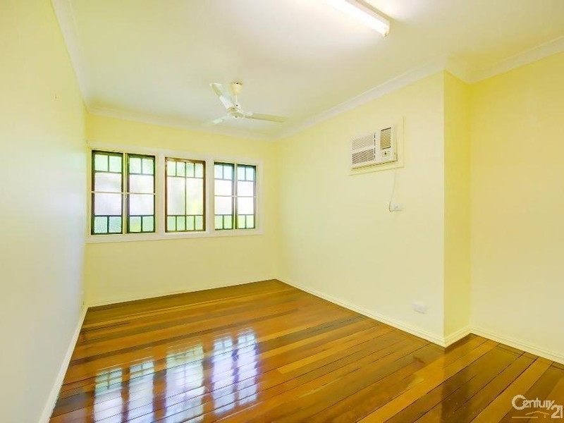 Railway Estate QLD 4810