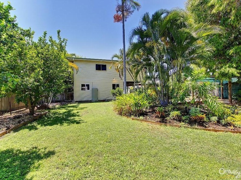 Railway Estate QLD 4810