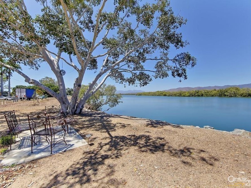 Railway Estate QLD 4810