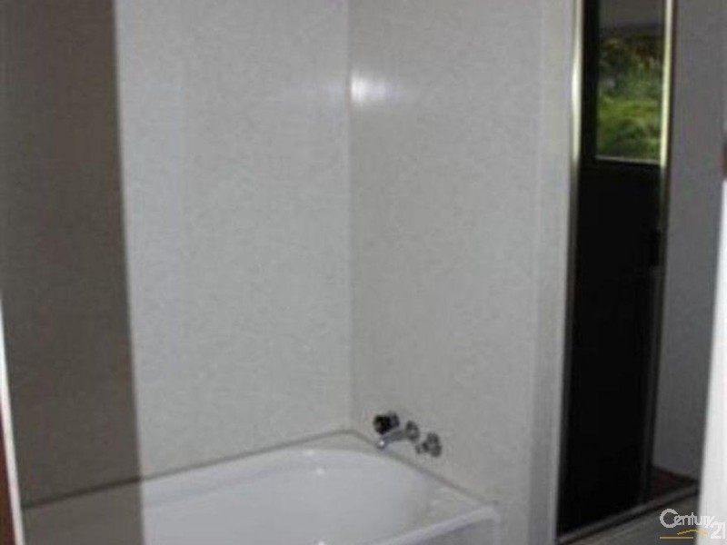 19 HERALD STREET, Rowes Bay QLD 4810