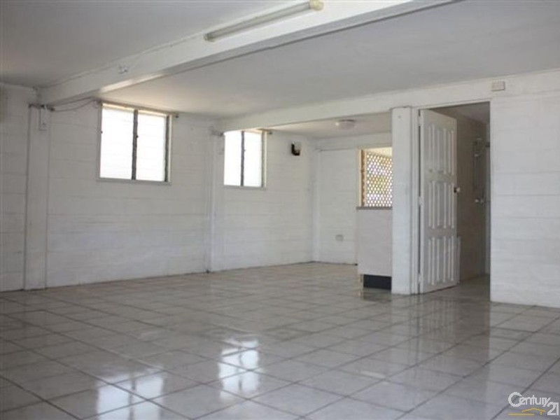 19 HERALD STREET, Rowes Bay QLD 4810