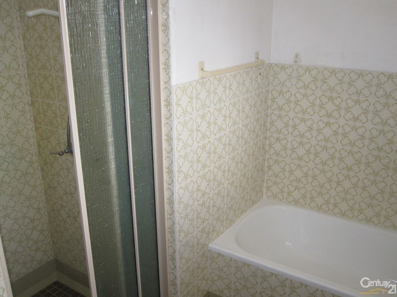 4 DAVIES STREET, Mount Louisa QLD 4814