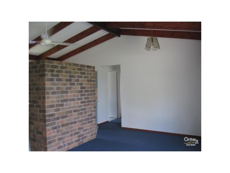 13 Koinonia Crescent, Rasmussen QLD 4815