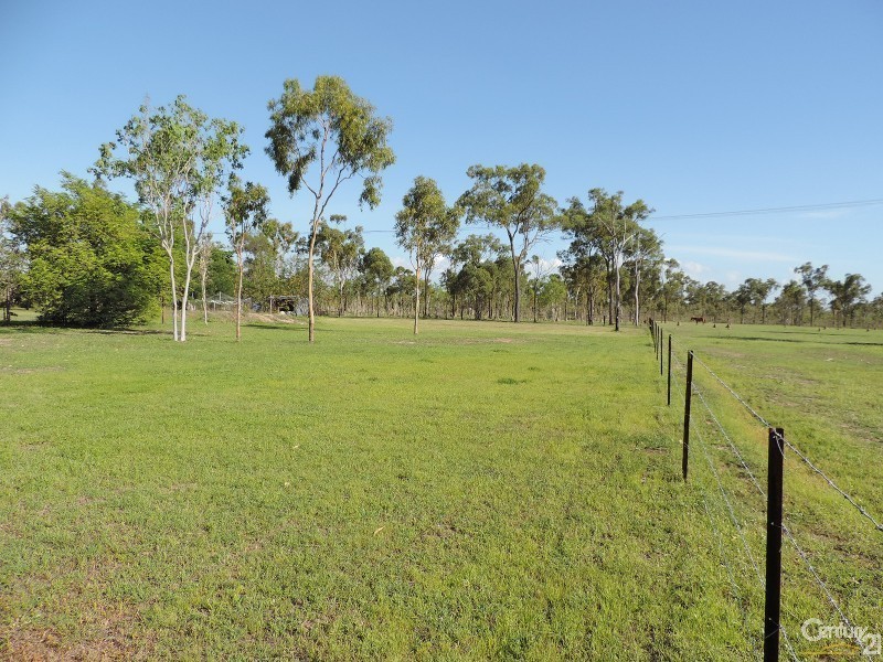 40864 BRUCE HIGHWAY, Black River QLD 4818