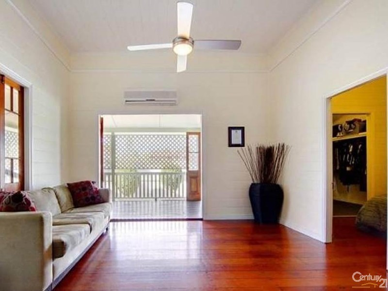 29 Sixth Street, South Townsville QLD 4810