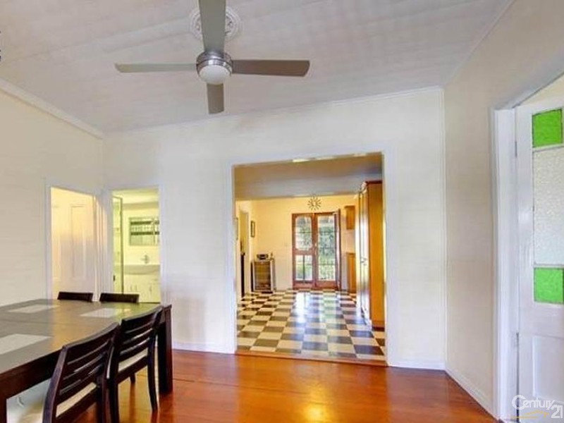 29 Sixth Street, South Townsville QLD 4810