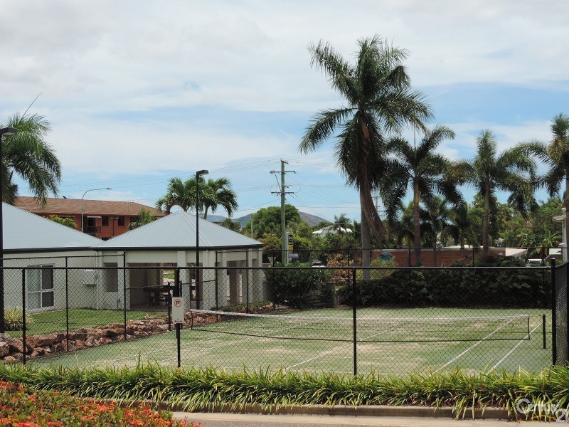 Belgian Gardens QLD 4810