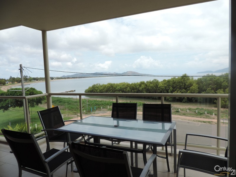 Belgian Gardens QLD 4810