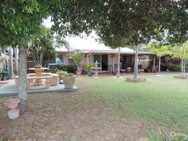 136 THE ESPLANADE, Toolakea QLD 4818
