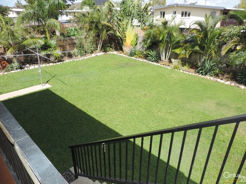 25 DANIELS STREET, Vincent QLD 4814