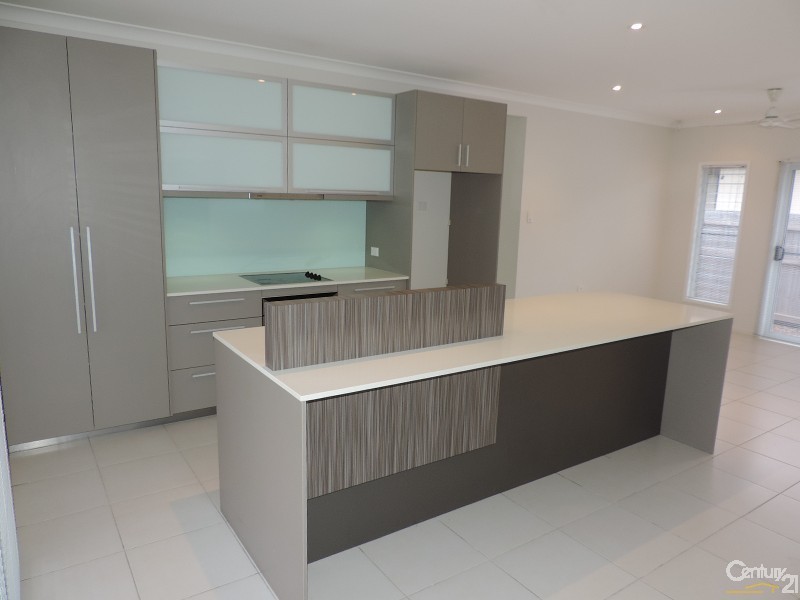 22 LOGRUNNER AVENUE, Bohle Plains QLD 4817