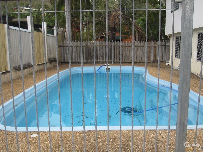 14 Bancroft Street, Mount Louisa QLD 4814