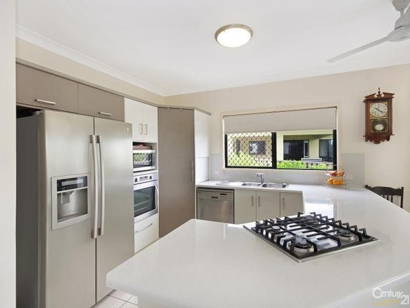 11 WIREGA CLOSE, Douglas QLD 4814