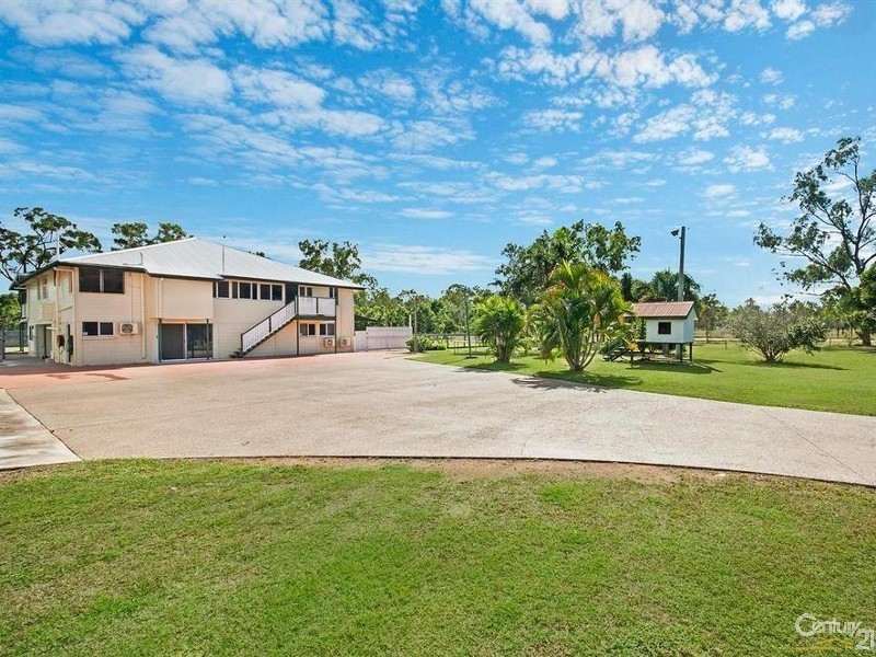 76 TEXAS ROAD, Jensen QLD 4818