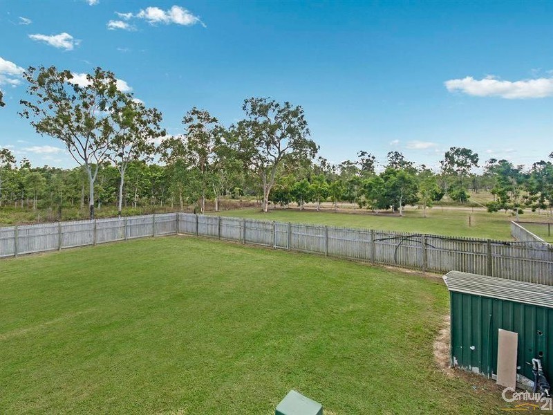 76 TEXAS ROAD, Jensen QLD 4818