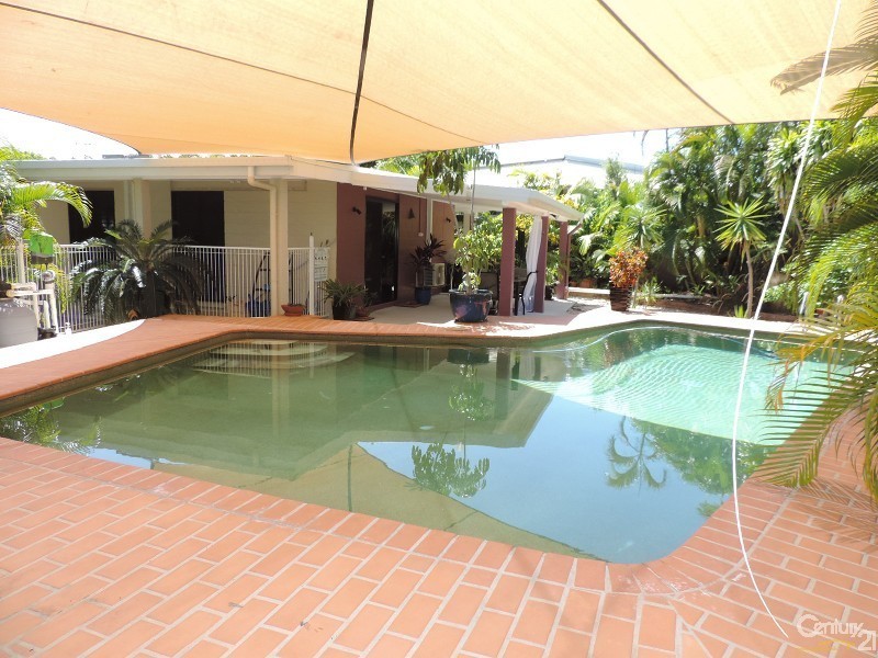 56 WACKETT STREET, Pallarenda QLD 4810