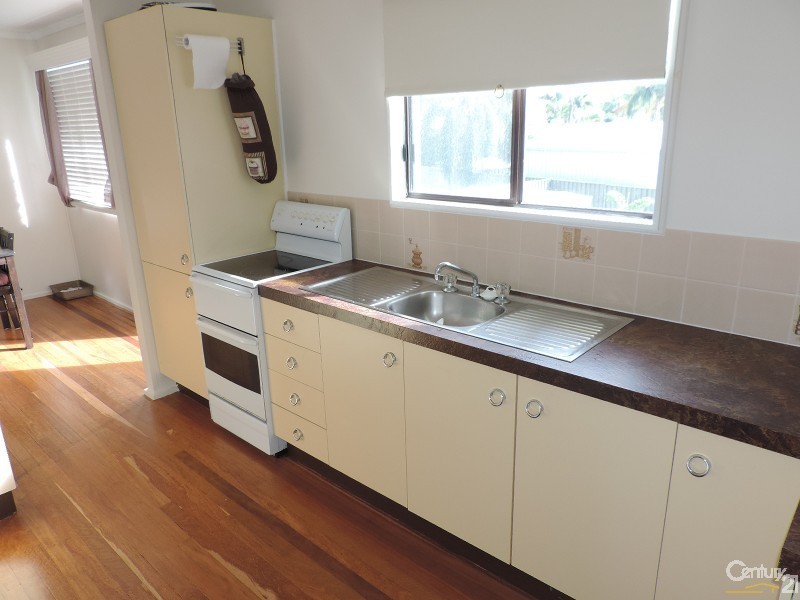 9 GOULD STREET, Kirwan QLD 4817