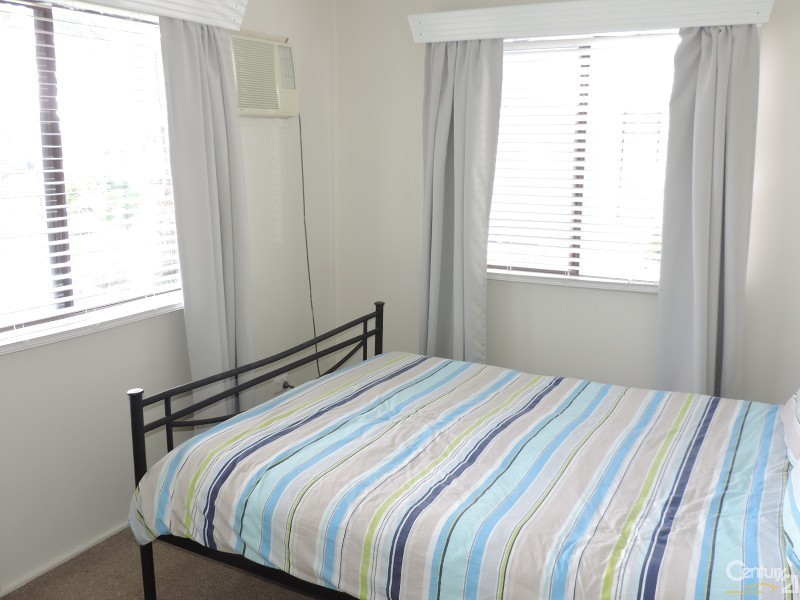 9 GOULD STREET, Kirwan QLD 4817