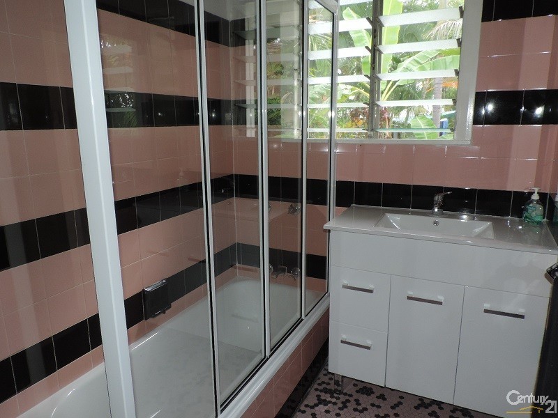 Belgian Gardens QLD 4810