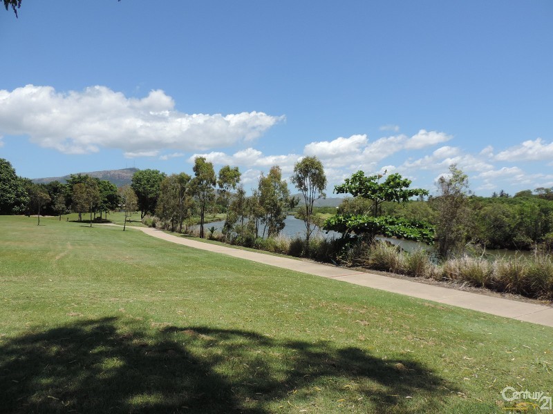 6 RIVERBROOK TERRACE, Idalia QLD 4811